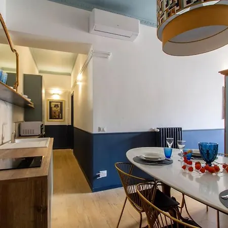 Rasella44, Blu * Rome