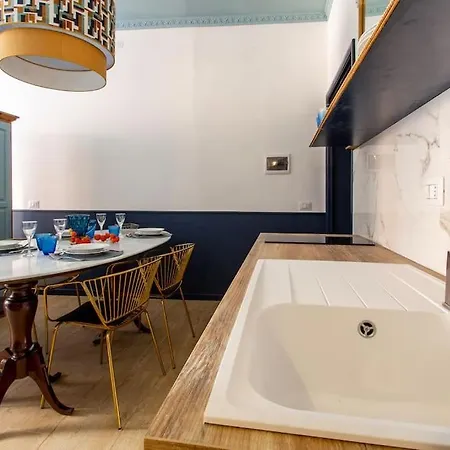 Rasella44, Blu * Rome