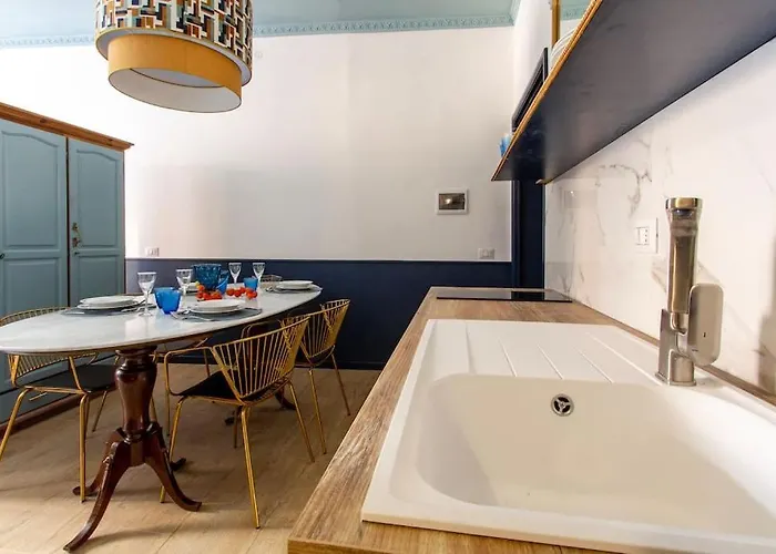 Rasella44, Blu * Rome