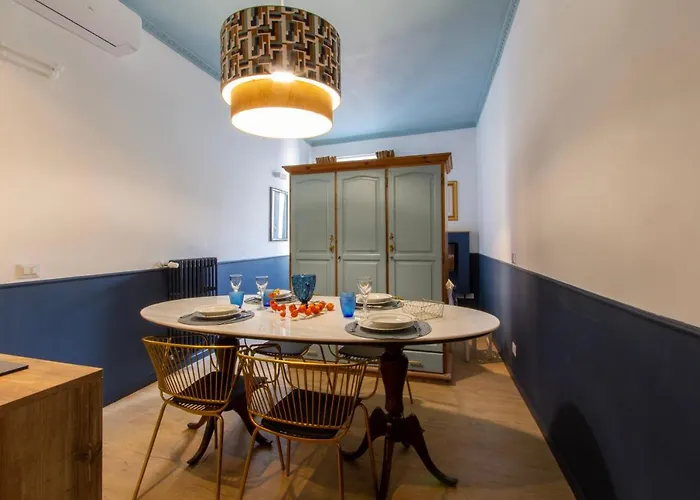 Rasella44, Blu * Rome